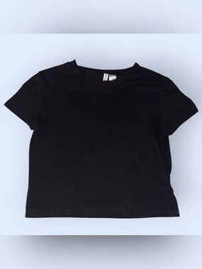 H&M Black Short Sleeve Crewneck Tee